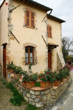 bonitavista:Tuscany, Italyphoto via michael