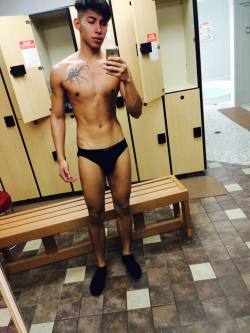 betomartinez:  Sexy photos of Anonymous 173Beto’s Corner Please