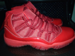 shoesbagonline:  perfect jordan11s all-red unboxing
