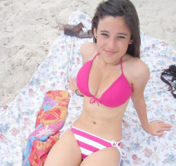 ashley-teenagers:  Name: AprilPics number: 12Looking: MenFree