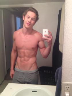 good punch line  str8guysgonewild:  Hunter - 21yo hung hottie