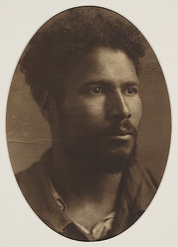 fuckyeahhistorycrushes:  Meet William H. Johnson: a painter and