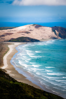 pleoros:  Cape Reinga, Chris Zielecki 