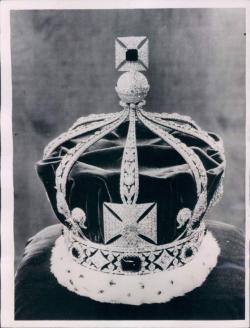 historicaltimes: Imperial Crown of India Wire Photo 1937 via