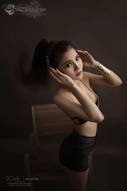 Another Sexy Vietnamese DJ: Vy Young