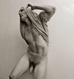 indianatractorboy:  maleposers:  Dance of the rebellious pullover 