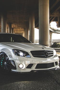  Mercedes-Benz C63 AMG | JE 