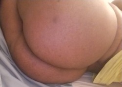 sexyblckfemale25:  Which of my followers love a nice big nigger