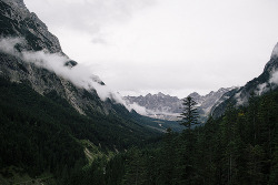 eartheld:  nuhstalgicsoul:  danielodowd:  Karwendel #1 by hannahschmucker on