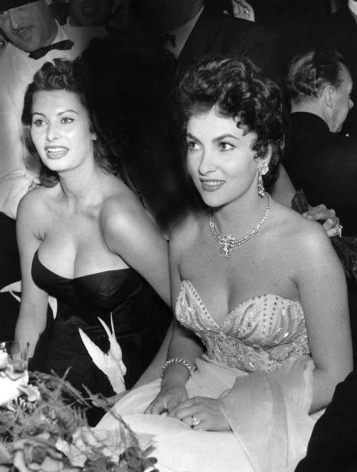 Sophia Loren & Gina Lollobrigida Nudes & Noises  