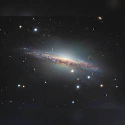 NGC 1055 Close-up #nasa #apod #eso #naoj #ngc1055 #spiralgalaxy