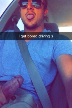 forbiddensights:  I’d suck that while he drives!! 