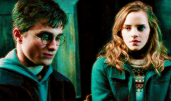 grangerhermiones:  Looking at each other when the other isn’t