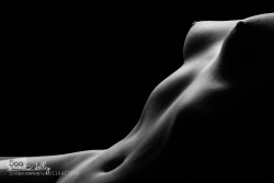 violetlahaie:  «Bodyscape» by stuartashleyphoto. Found in: