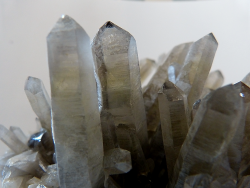 rockon-ro:  QUARTZ (Silicon Dioxide) crystals from Brazil. Variety