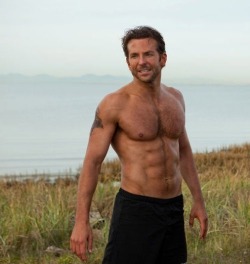 jack-and-finny-forever:  if you don’t think Bradley Cooper