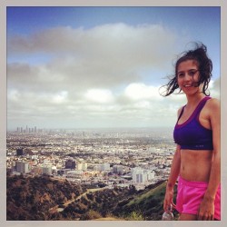 Obligatory Runyon summit photo. #therearealotofsummits #maybeijusthadtostopalot #imoutofshape  (at Runyon Canyon Summit)