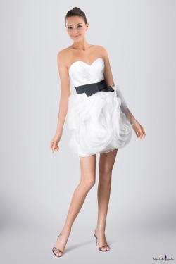sexydressfashion:  Snow White Mini Bridesmaid Dress Featuring