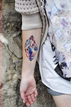 tattooideasdb:  Divinely Colored Crystal Tathttp://www.pairodicetattoos.com/tat-of-a-divine-crystal/