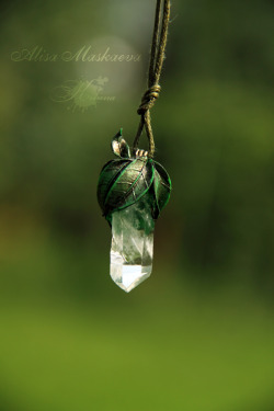 krinna-handmade:  Elven nature pendant. Polymer clay, quartz.