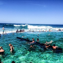 peachnaked:   aleven11:  Bronte swimming hole, how I love thee.