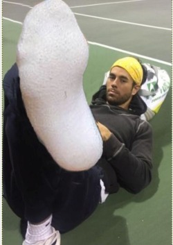 fakemalecelebsocks: Enrique, is this after the game? Wow Sniff
