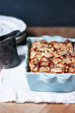 hoardingrecipes:  Baked French Toast with Caramelized Pears and