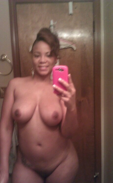 Follow for more @ http://amateurblackselfies.tumblr.com/  