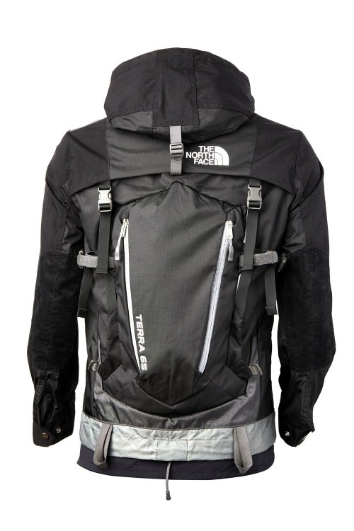 rhubarbes:  Junya Watanabe MAN x The North Face collectionMore