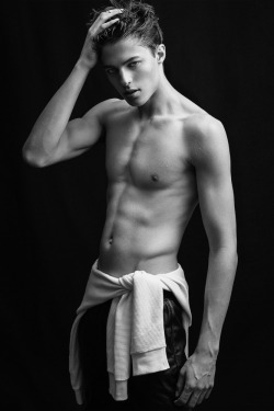 strangeforeignbeauty:  Brodie Scott | Photographed by Ashton