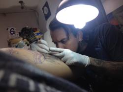 Tatuando neotradi #tattoo #tatuaje #tatu #tattooed #tattooedgirls