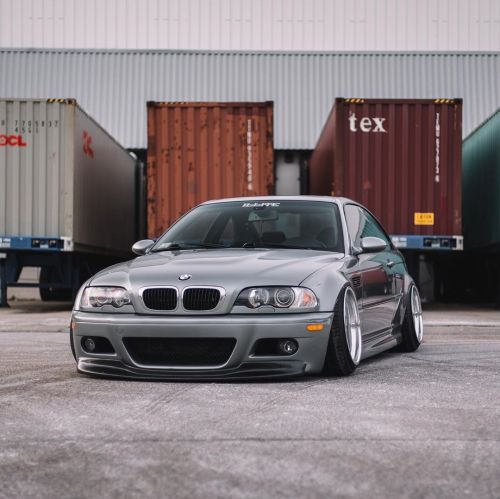 untouchvbles:  BMW M3 (E46)