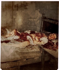 killersandkemper:  Colorized crime scene photo of Mary Jane Kelly,