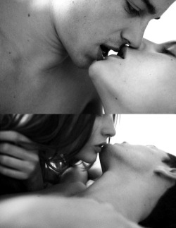 x-three:  ↑ Love, Sexual, Sensual n’ Romance blog ♥