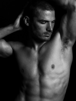 hnbw:Kerry Degman by Shaun Michelsen, New York, 2014.hombres