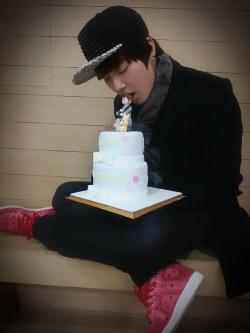 myrandomboyfriends:   [02.01.13] JEONGMIN FanCafe Update ! [정민]