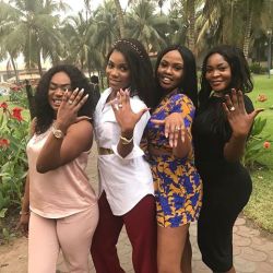 darkskinnedblackbeauty:  Ghanaian sisters 💍💍💍💍 Ig