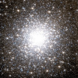 astronomicalwonders:  150,000 Stars - The Messier 2 Star ClusterThis