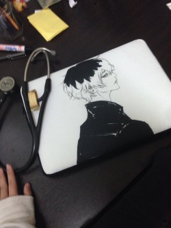 yumemirunozora:  (((o(*ï¾Ÿâ–½ï¾Ÿ*)o))) My laptop sleeve with Sassan by @ll-kao is finally here!!!! Sooooo excited to use it! Sempaiâ€™s art is beautiful as always â¤ï¸â¤ï¸â¤ï¸   