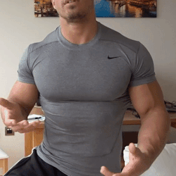 yourbrothershotfriend:  silverskinsrepository: Mike Thurston