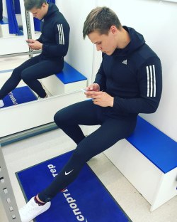 irishgearguy:  Just wanna sit on his cock in that changing room🔥