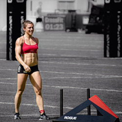 crossfitters:  Julie Foucher closing in on the finish line for