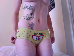 kitty-in-training:  Today’s Knickers - SpongeBob  Are there