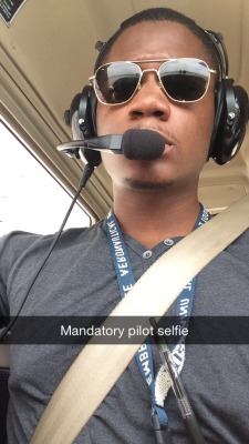 pilotnextdoor:  Black Pilots for the black out because air travel