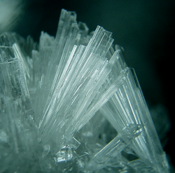 rockon-ro:  HEMIMORPHITE crystals from the Ojuela Mine, Mapimi,