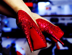 hellohighheels:  Hello High HeelsHelloHighHeels2.com