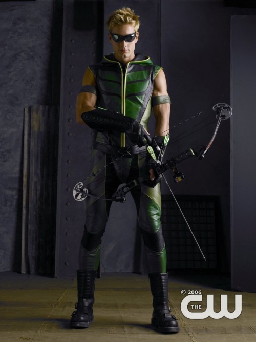 GALLERY: Green Arrow in a hot leather superhero costume… yeh, like superhero’s aren’t gay!