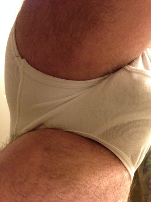 pup-sleeves-underwear-pics:  Pup in Stafford Low Rise  Very hot man