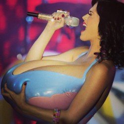 BREAKING NEWS: Katy Perry’s breasts swell to massive proportions