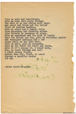 tylerknott:  Typewriter Series #1091 by Tyler Knott Gregson*Chasers